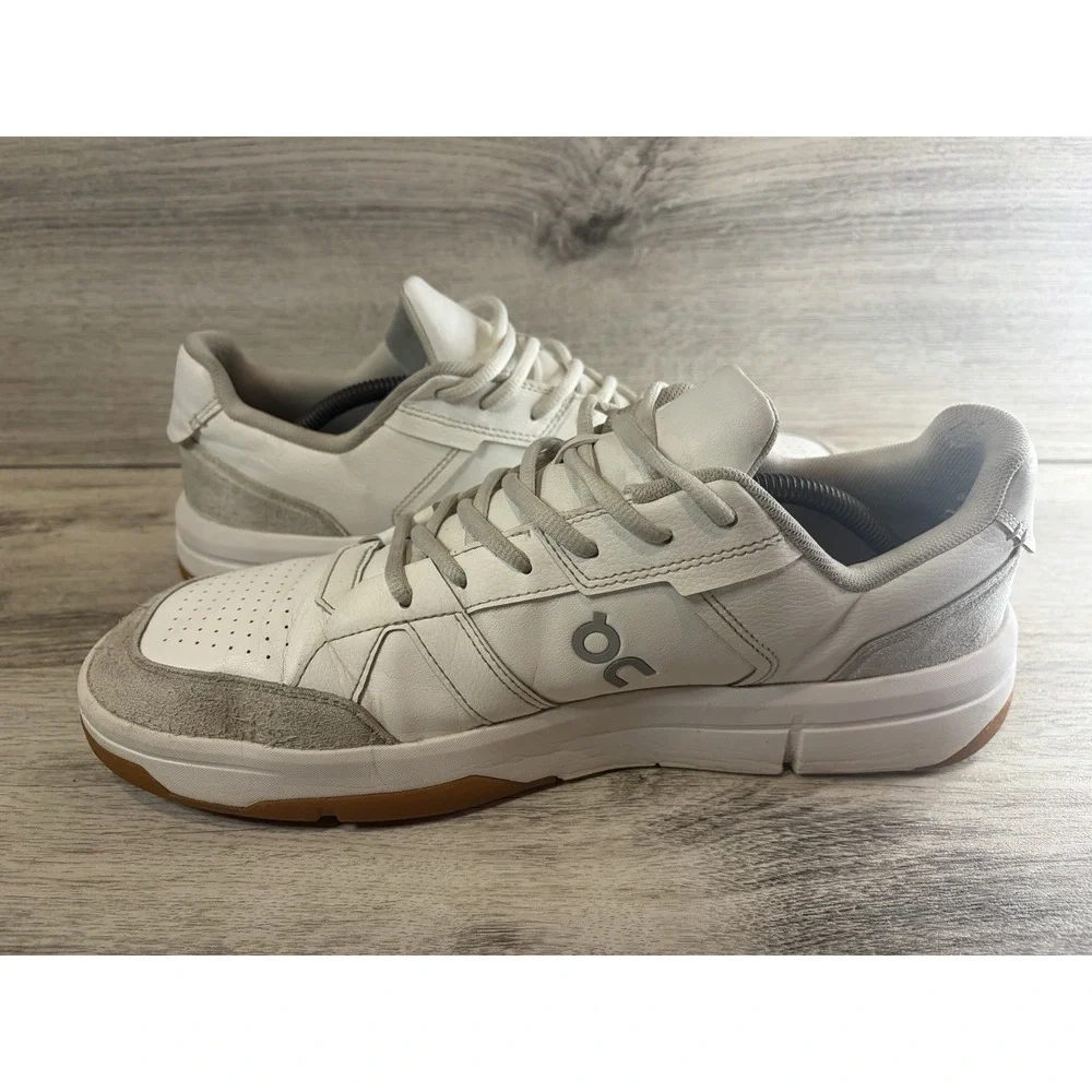 On The Rodger Clubhouse Mens Sneakers Shoes Size 12 Triple White Leather Cloud